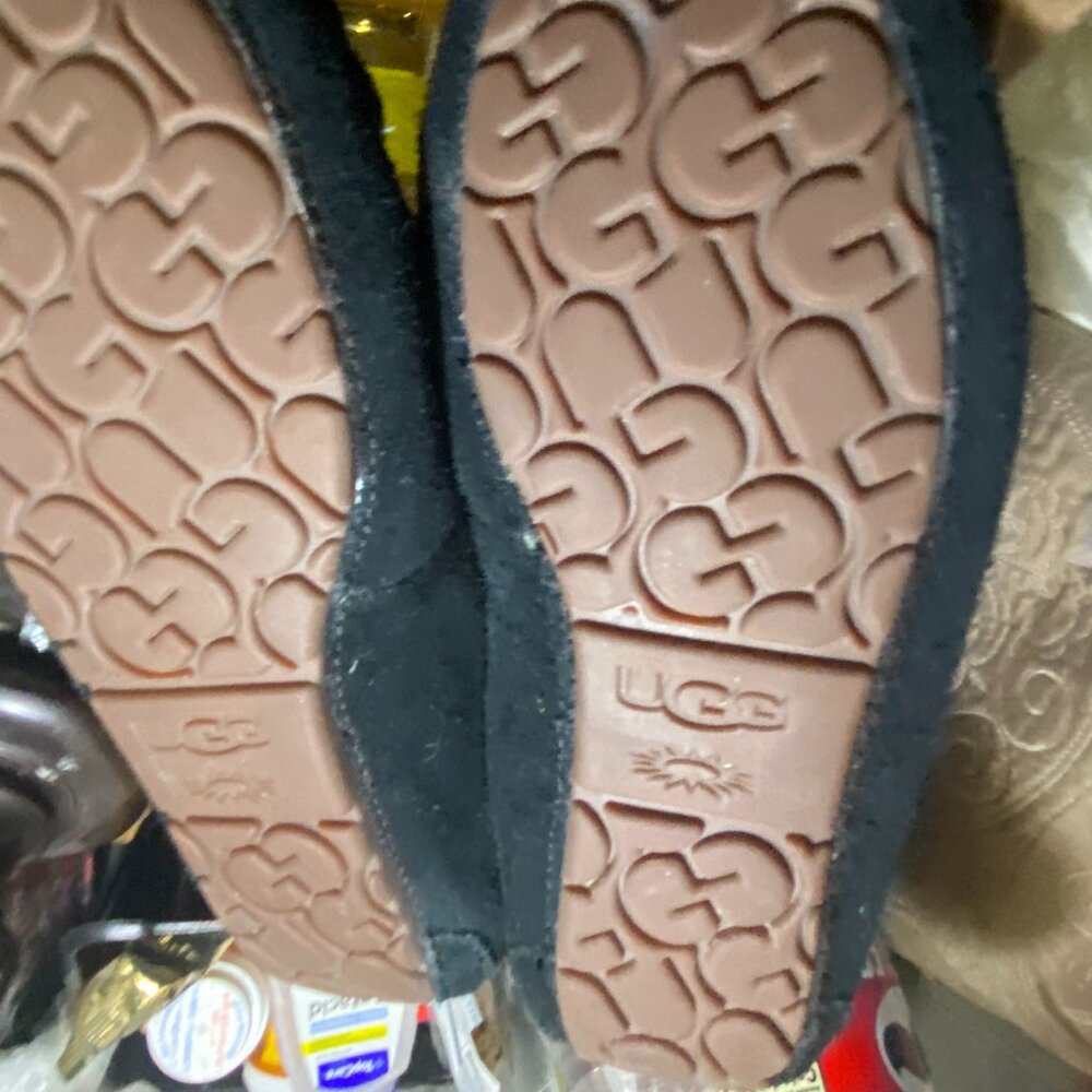 UGG  Size 9 Olsen Slippers  Suede House Shoe Moccasins - Picture 4 of 14